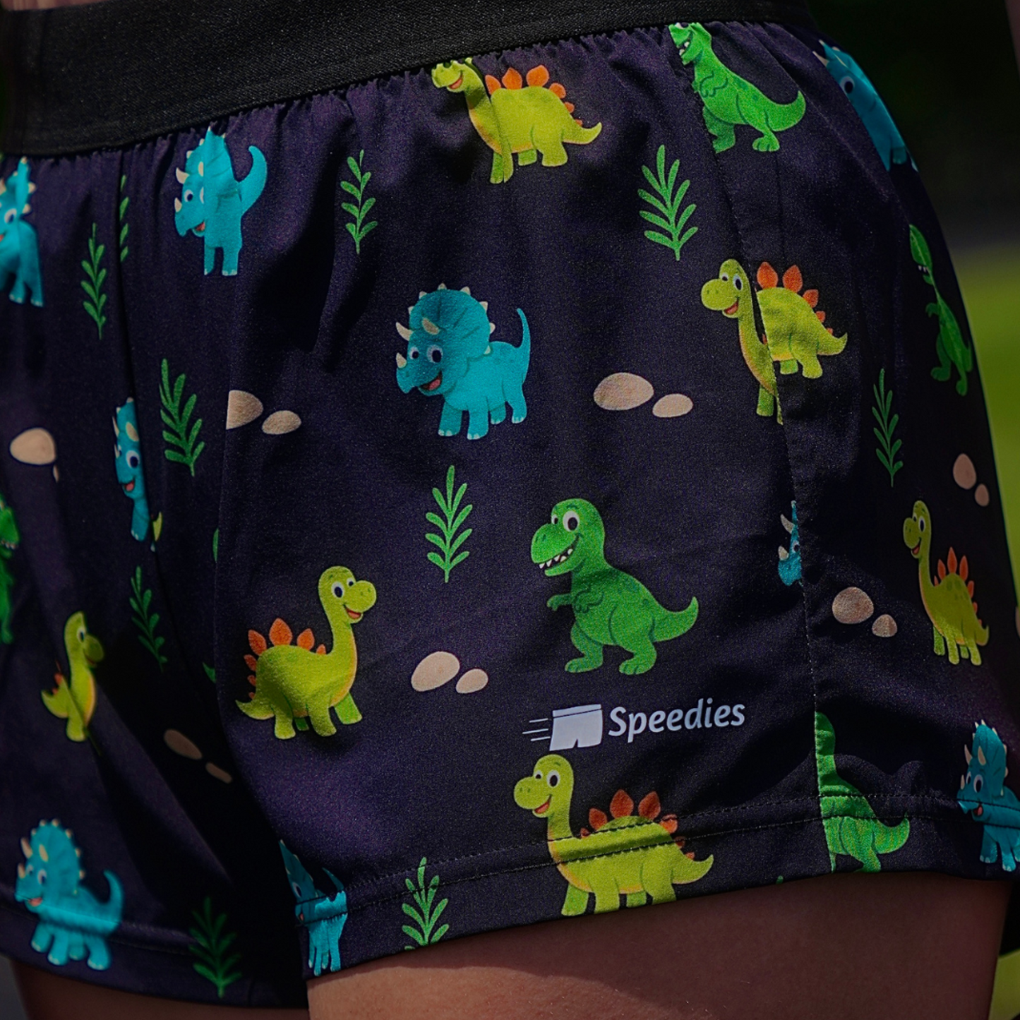 Women's Dino-shorts 1.5" inseam